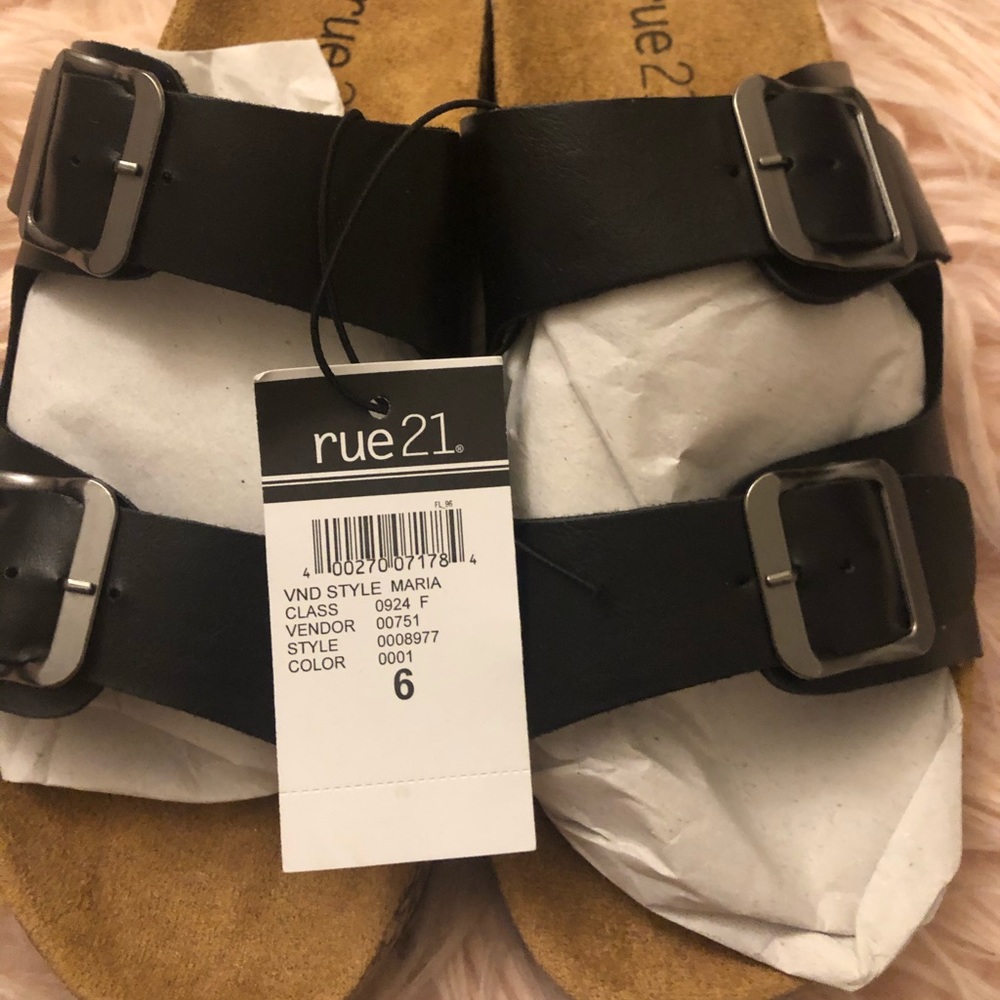 Double strap buckled sandals